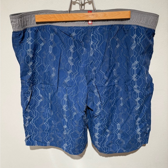 The North Face Swim Trunks - Picture 5 of 5